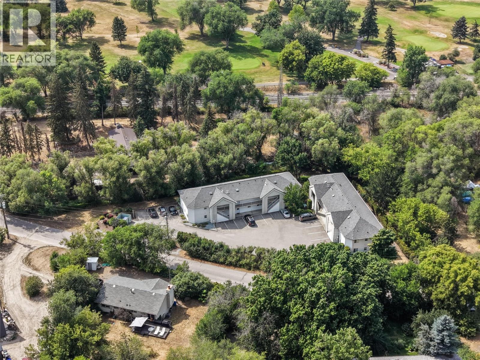 #8 602 Browne Road - 36
