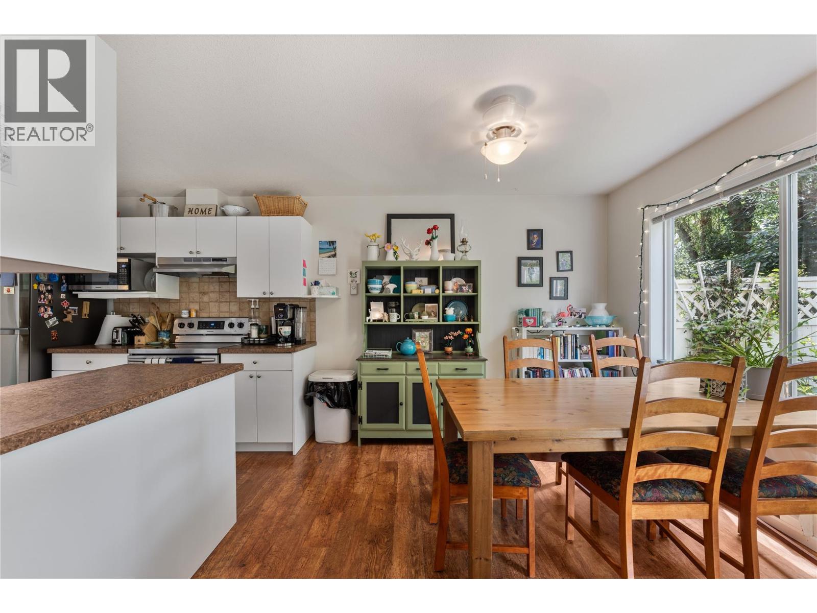 #8 602 Browne Road - 6