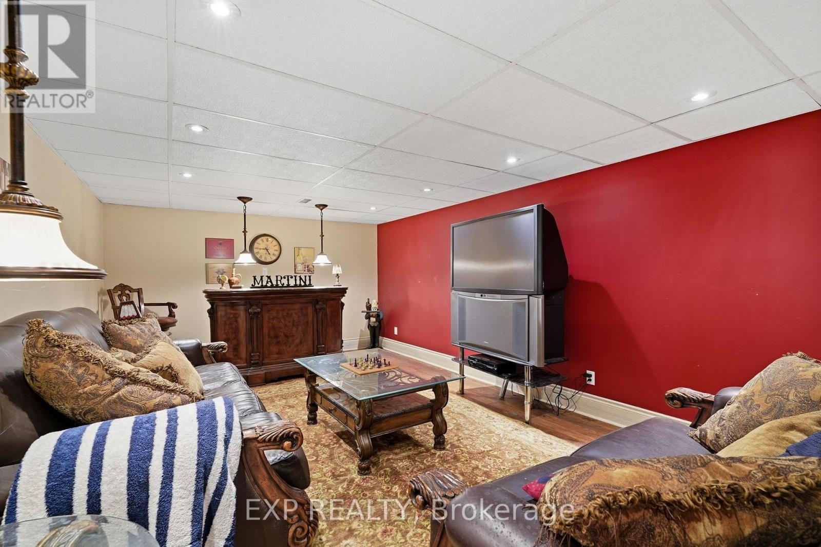 1259 RANDBORO CRESCENT - 36