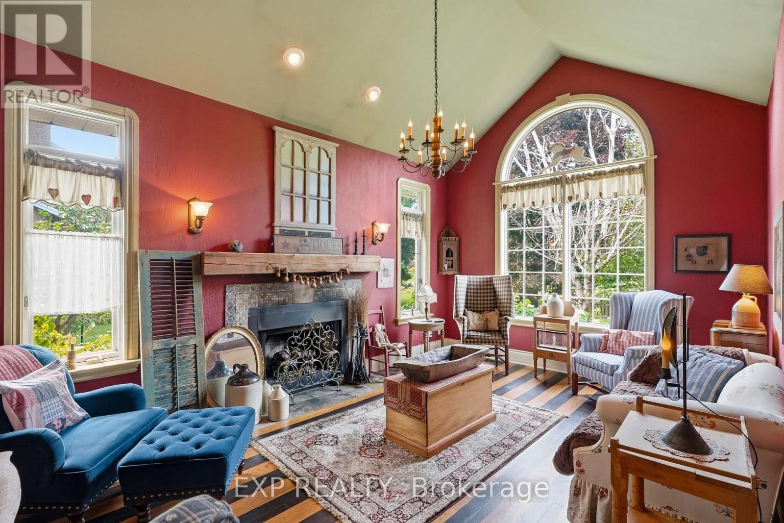 1259 RANDBORO CRESCENT - 8