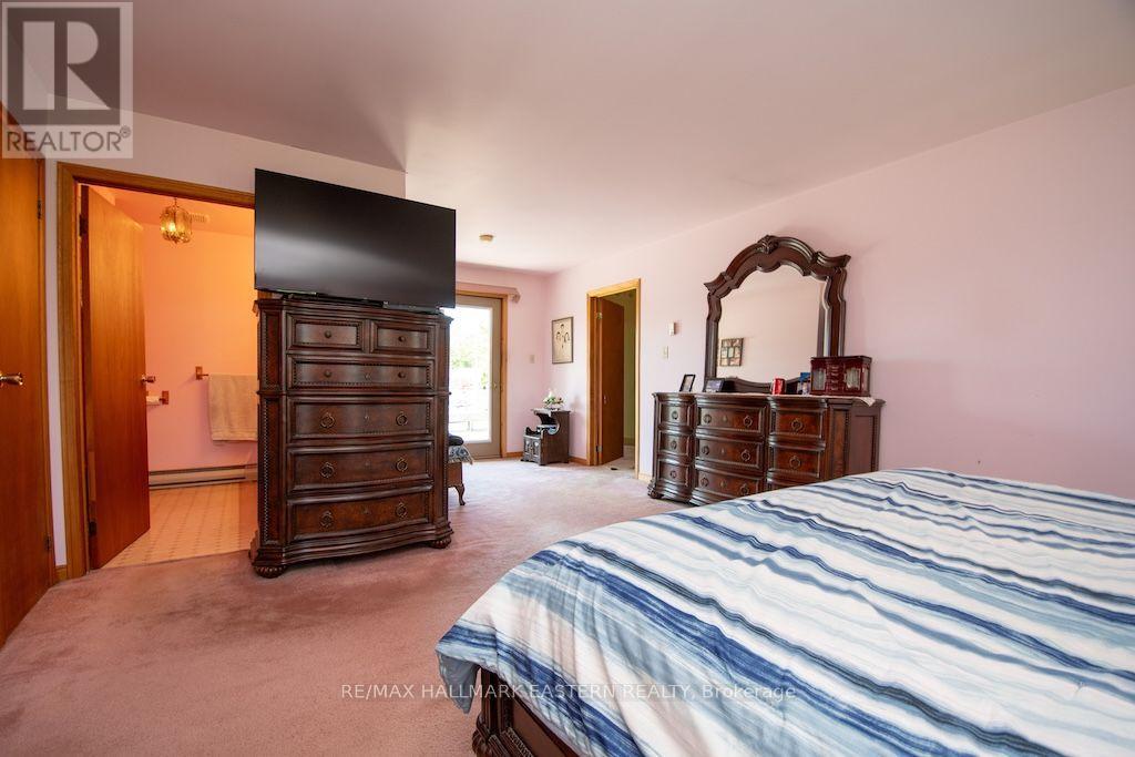 1504 BRADFIELD ROAD - 14