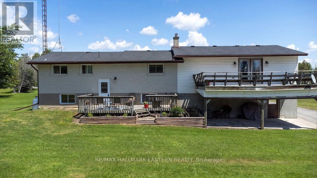 1504 BRADFIELD ROAD - 5