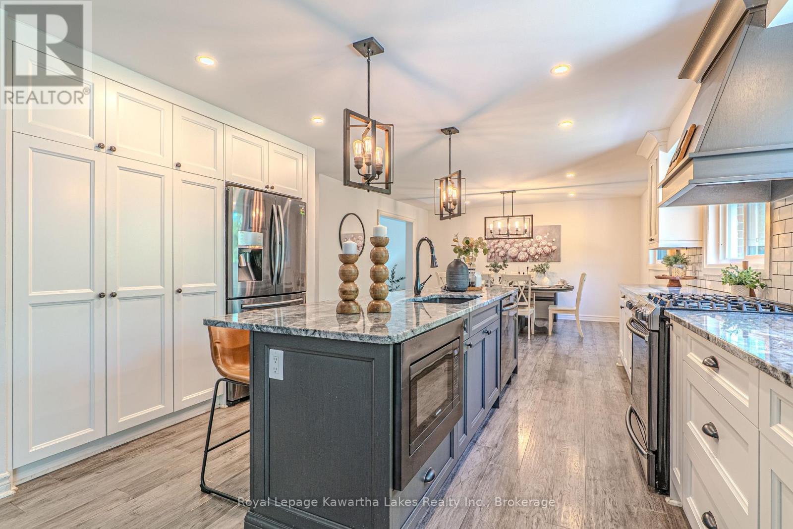 60 SANDERLING CRESCENT - 13