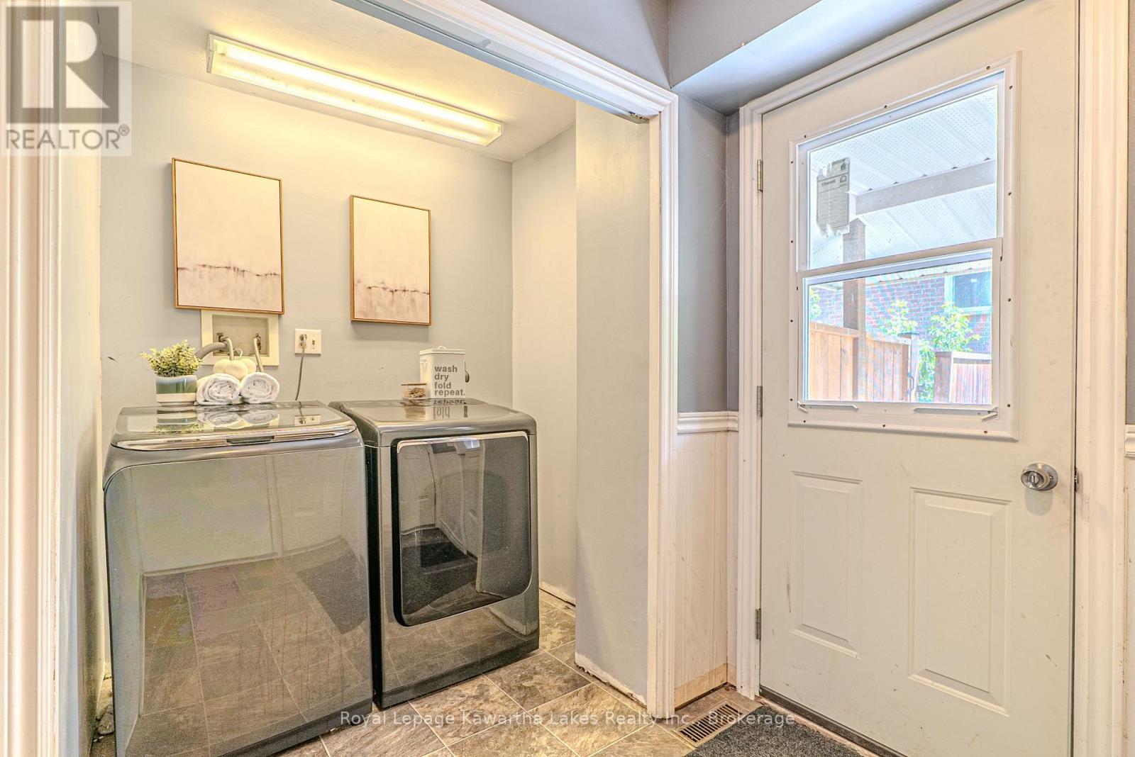 60 SANDERLING CRESCENT - 19