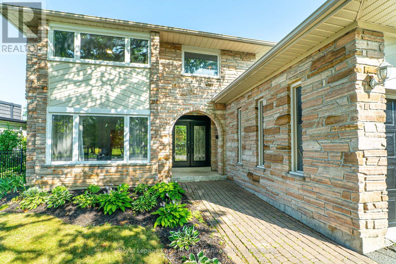 60 SANDERLING CRESCENT - 2
