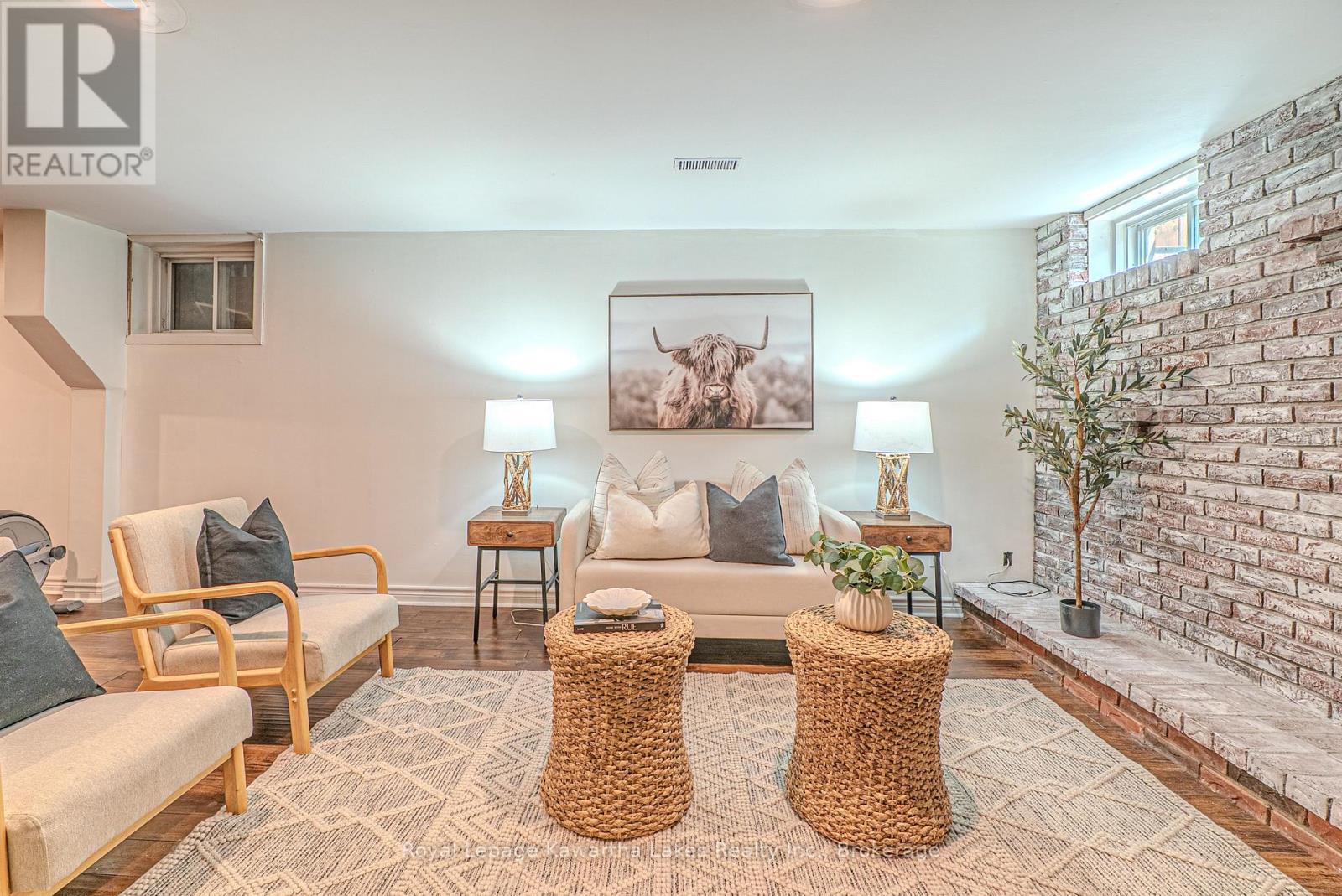 60 SANDERLING CRESCENT - 22