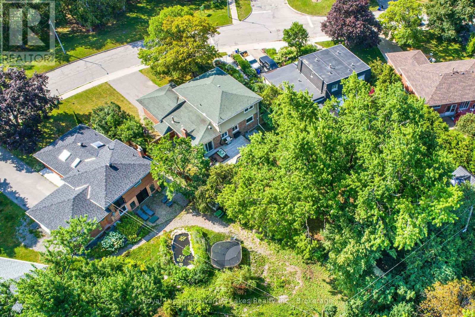 60 SANDERLING CRESCENT - 43