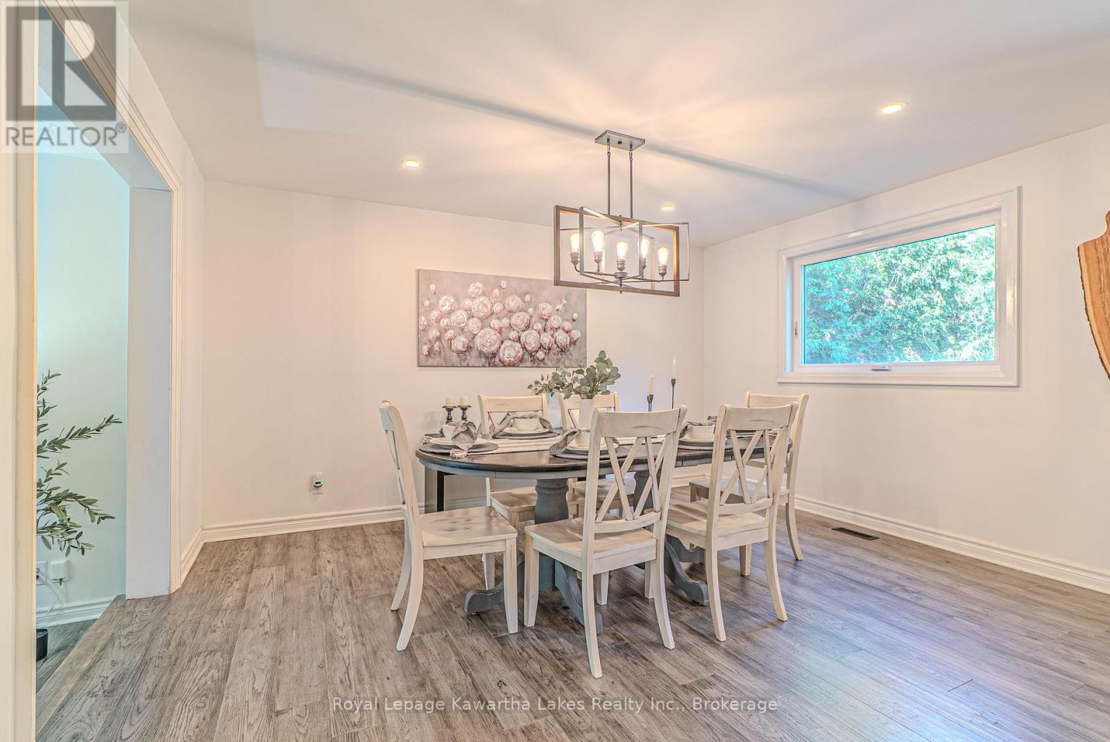 60 SANDERLING CRESCENT - 9
