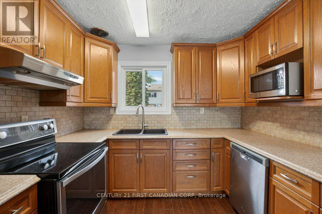 #114 1775 CULVER DRIVE - 9