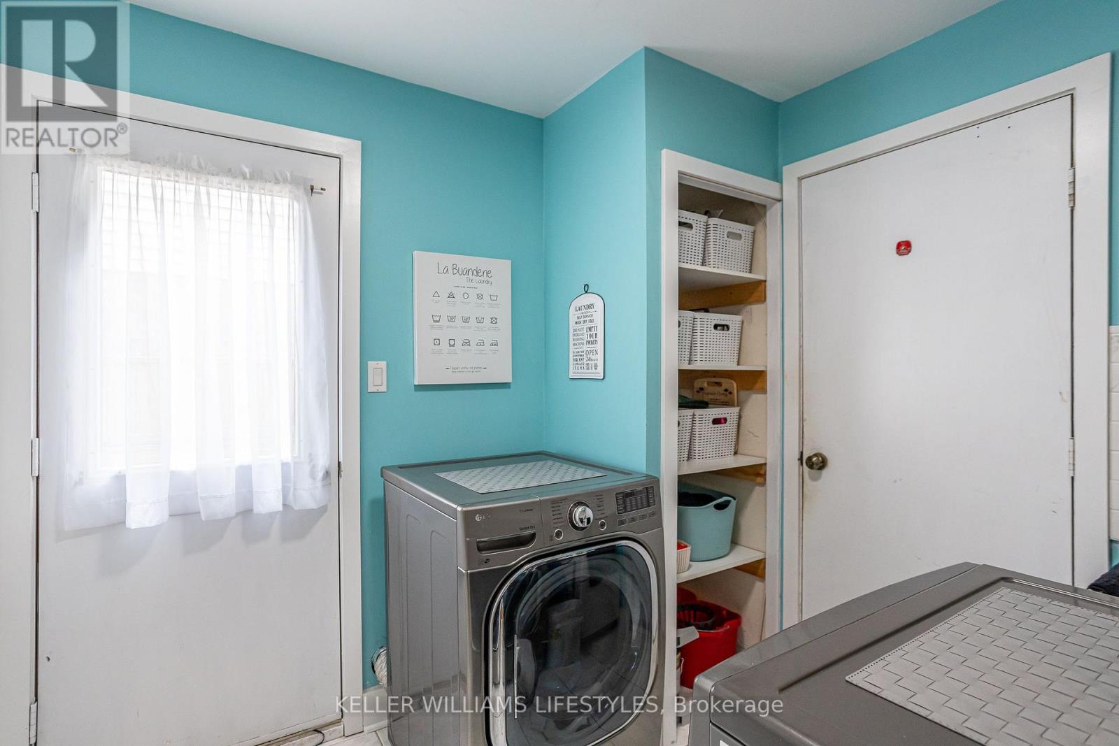 212 BEXHILL CLOSE - 20