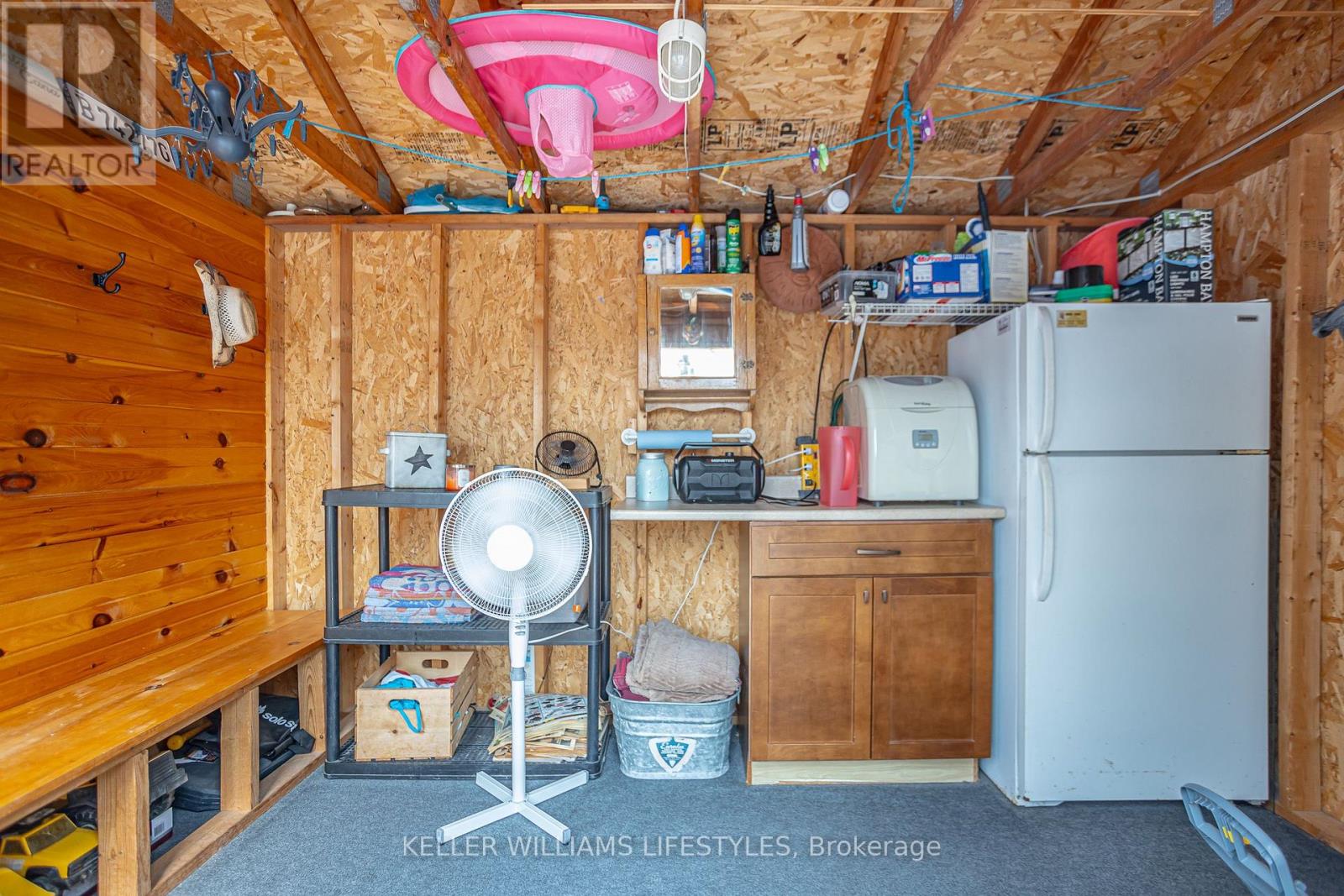 212 BEXHILL CLOSE - 39