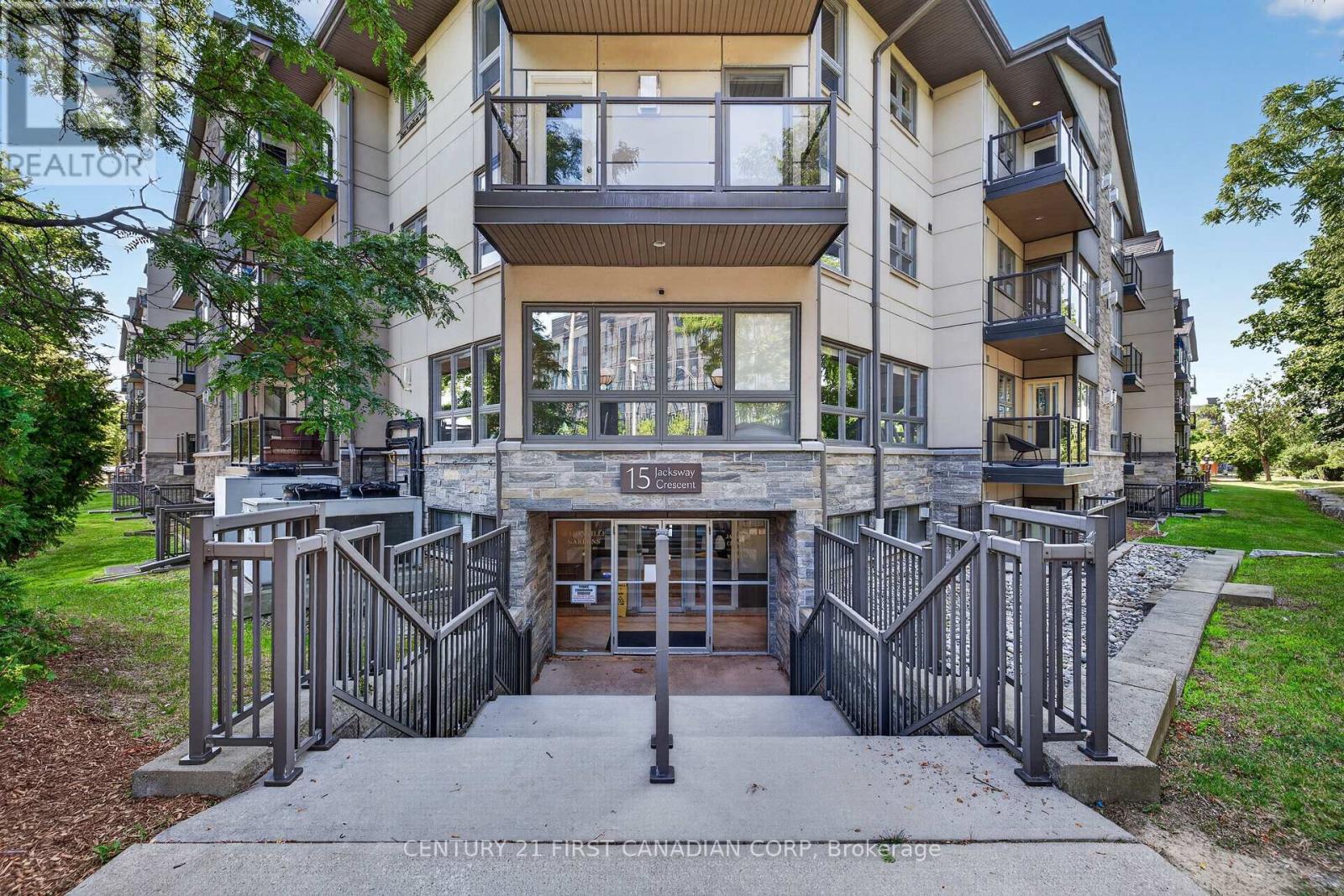 #222 15 JACKSWAY CRESCENT - 2