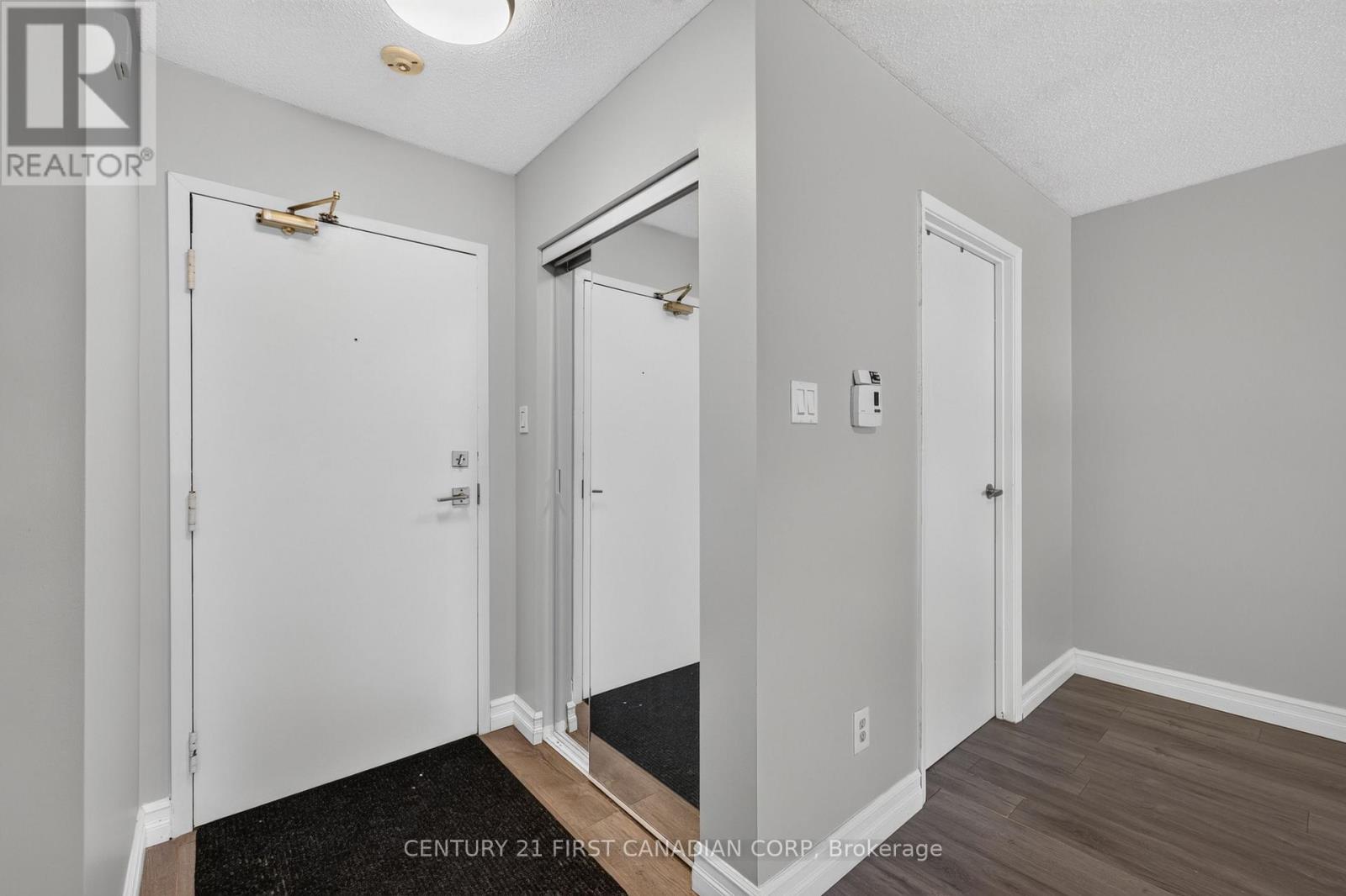 #222 15 JACKSWAY CRESCENT - 6
