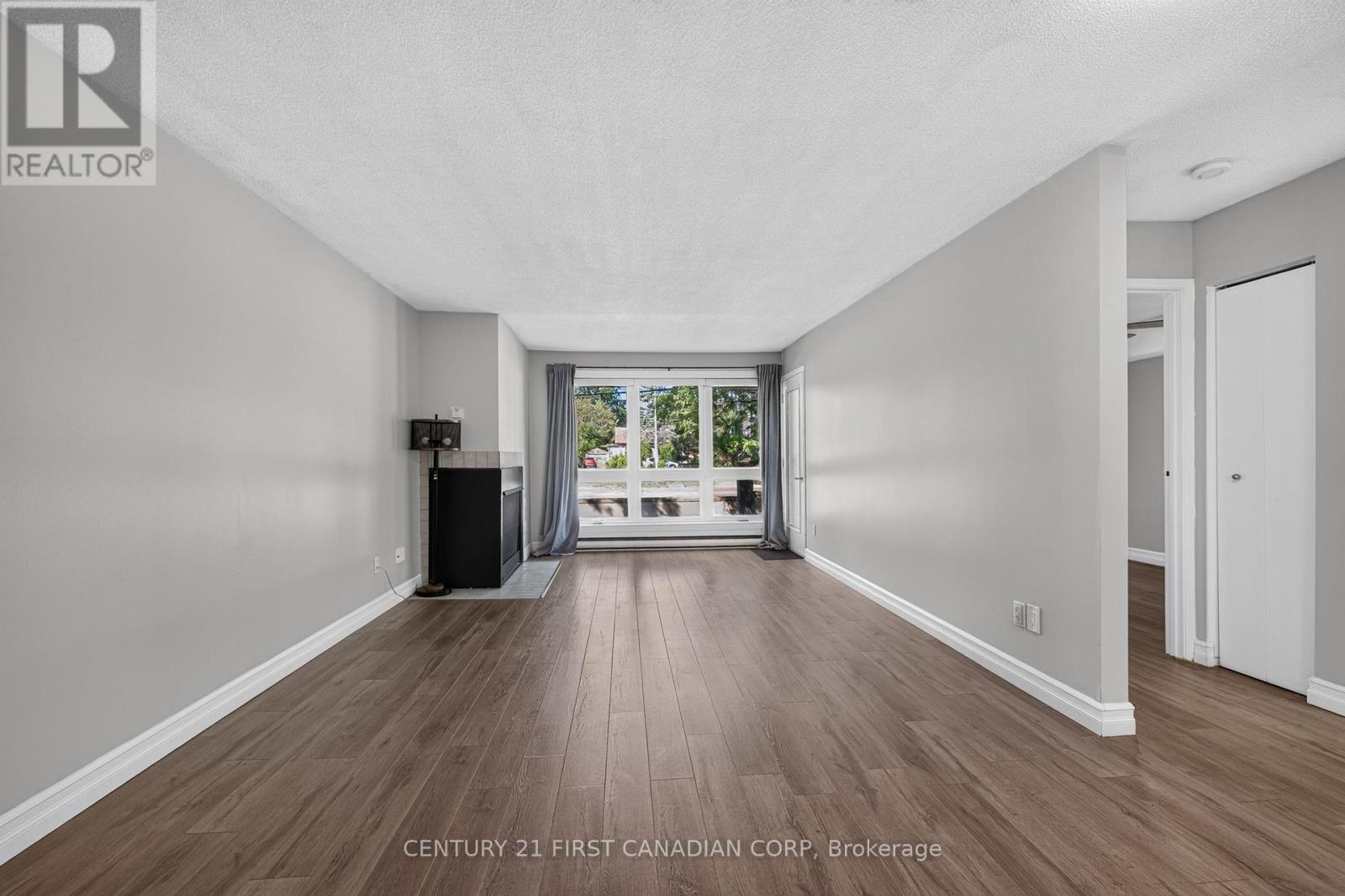 #222 15 JACKSWAY CRESCENT - 8