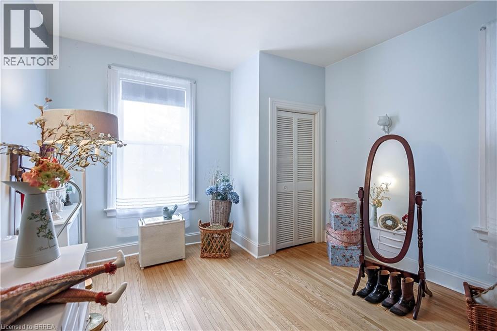 58 LORNE Crescent - Image 37