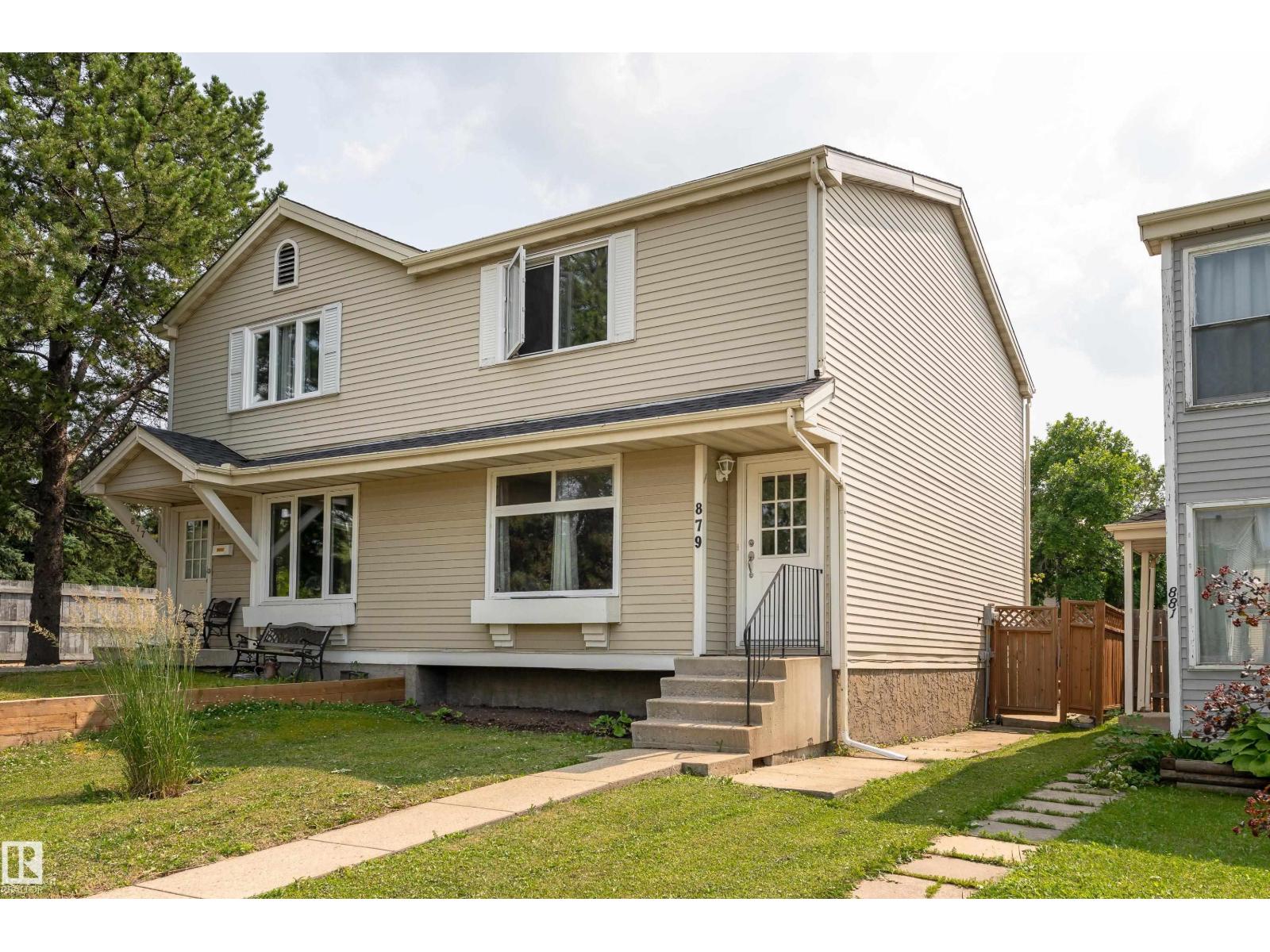 879 VILLAGE ME - 44