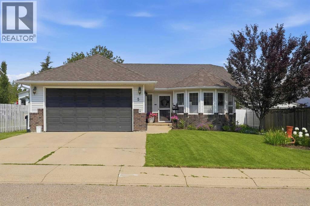5 Westwood Crescent
