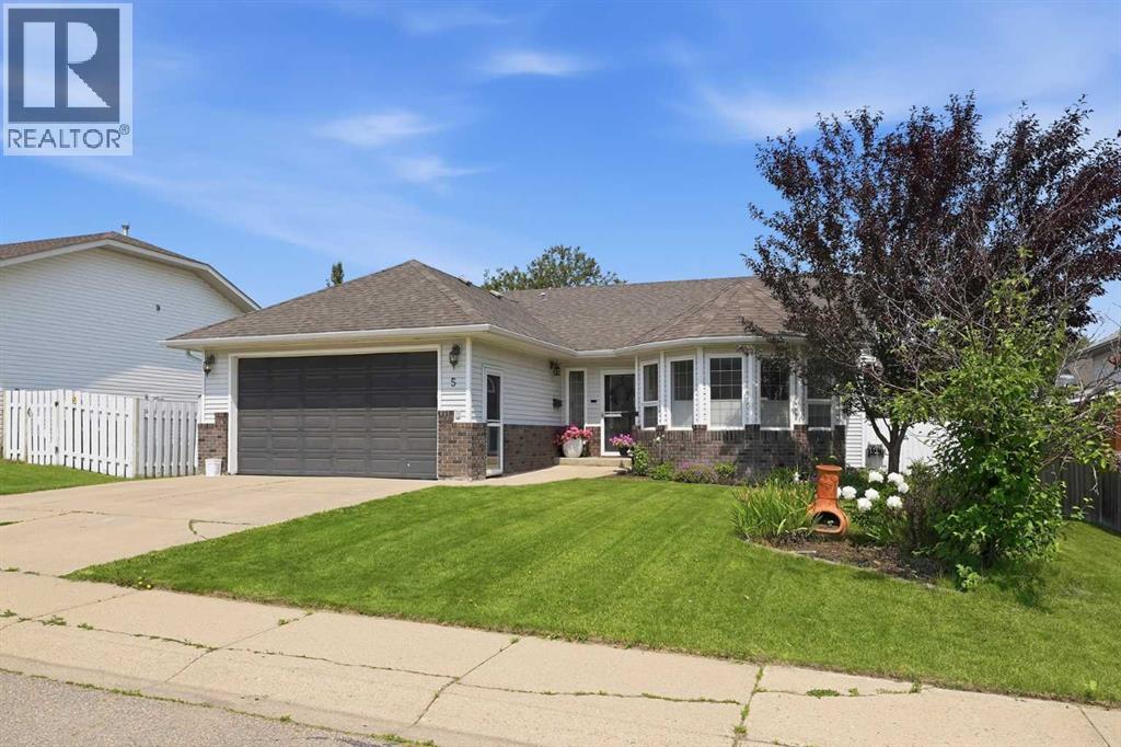 5 Westwood Crescent