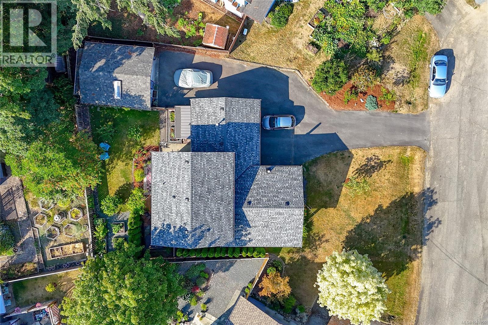 1734 Maple Glen Pl - 56