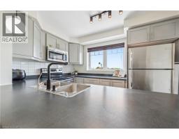 9 Outlook Terrace, Kitchener, ON N2R0K6 Photo 10