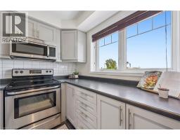 9 Outlook Terrace, Kitchener, ON N2R0K6 Photo 12