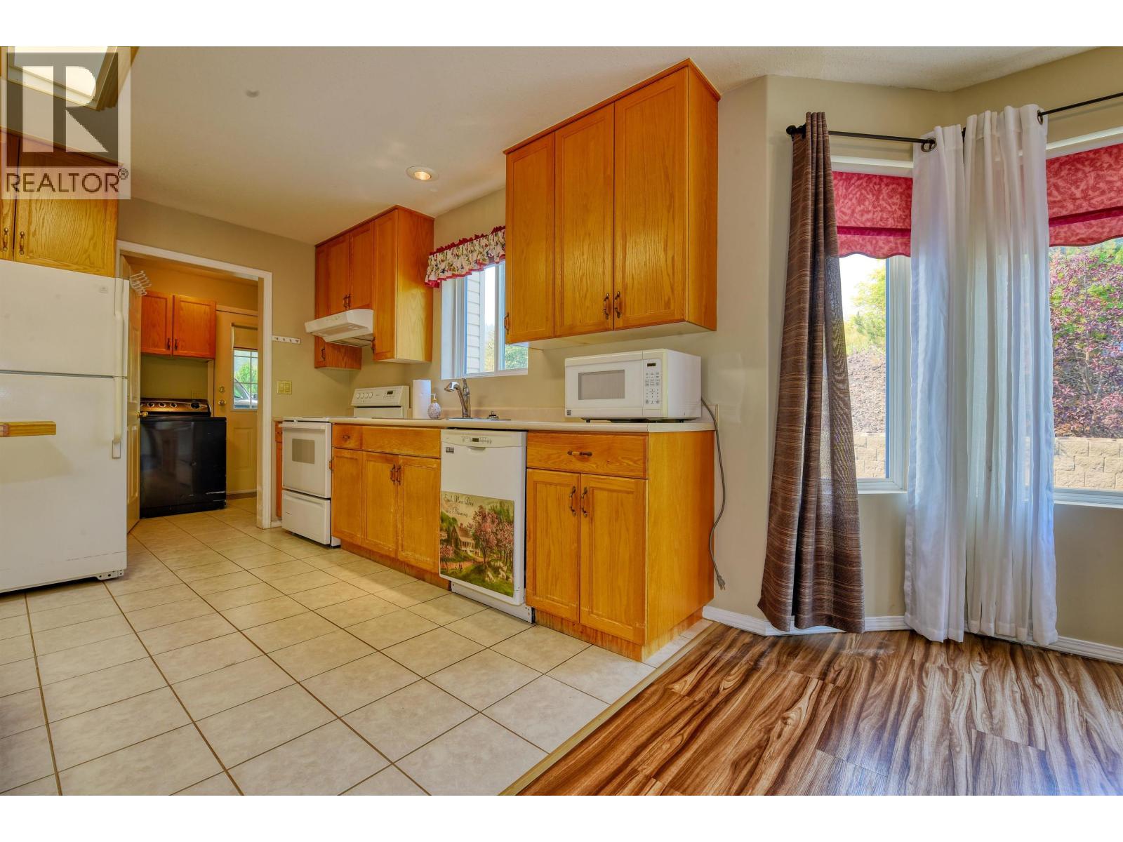 #5 25 WESTRIDGE DRIVE - 2