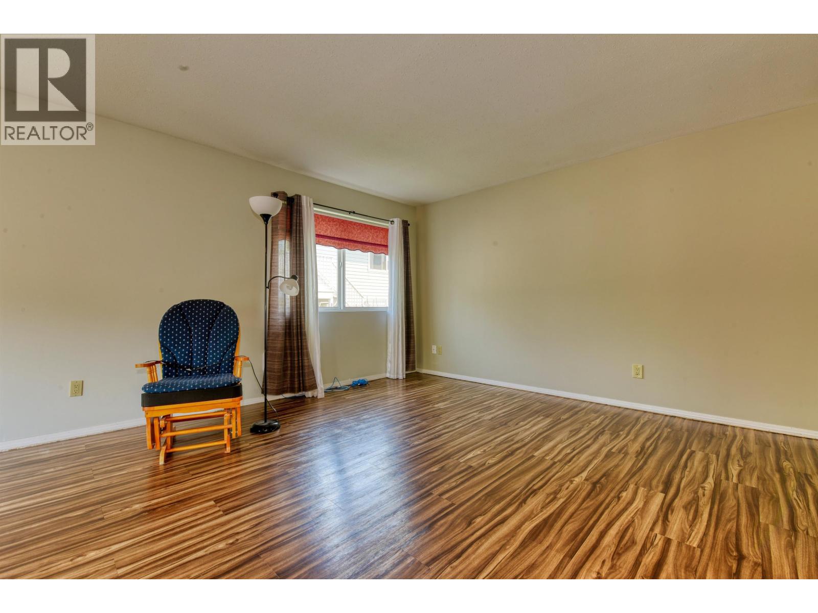 #5 25 WESTRIDGE DRIVE - Image 6