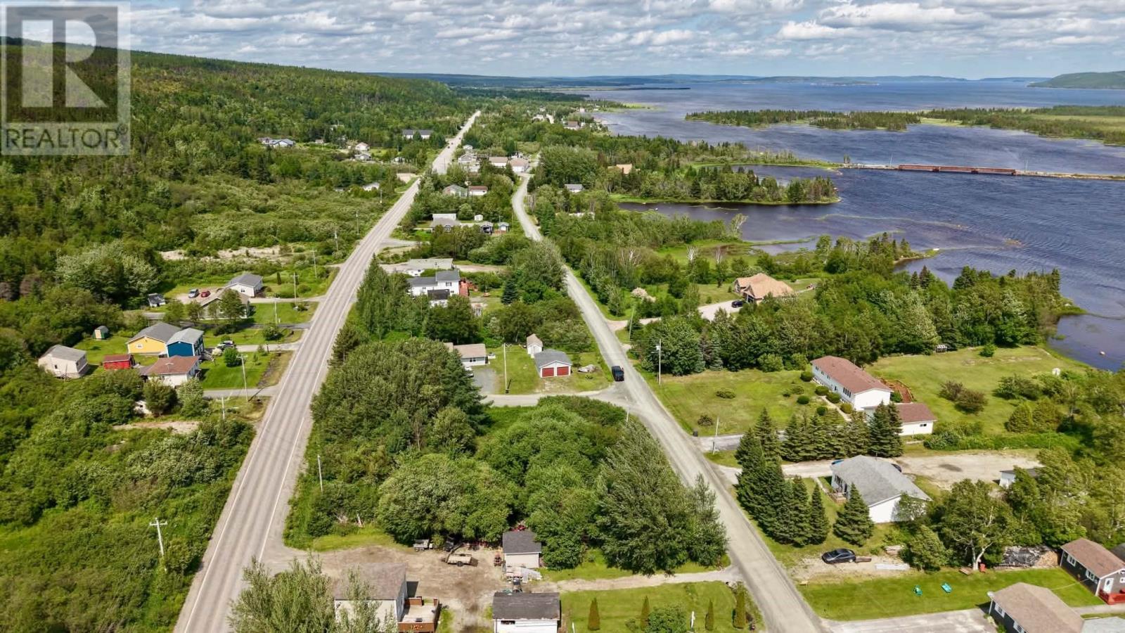 62 Jr Smallwood Boulevard thumbnail 5