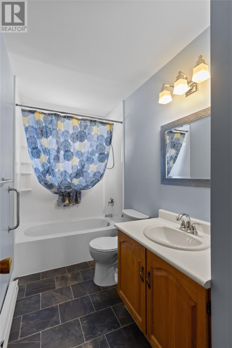 54 Glendale Avenue thumbnail 13