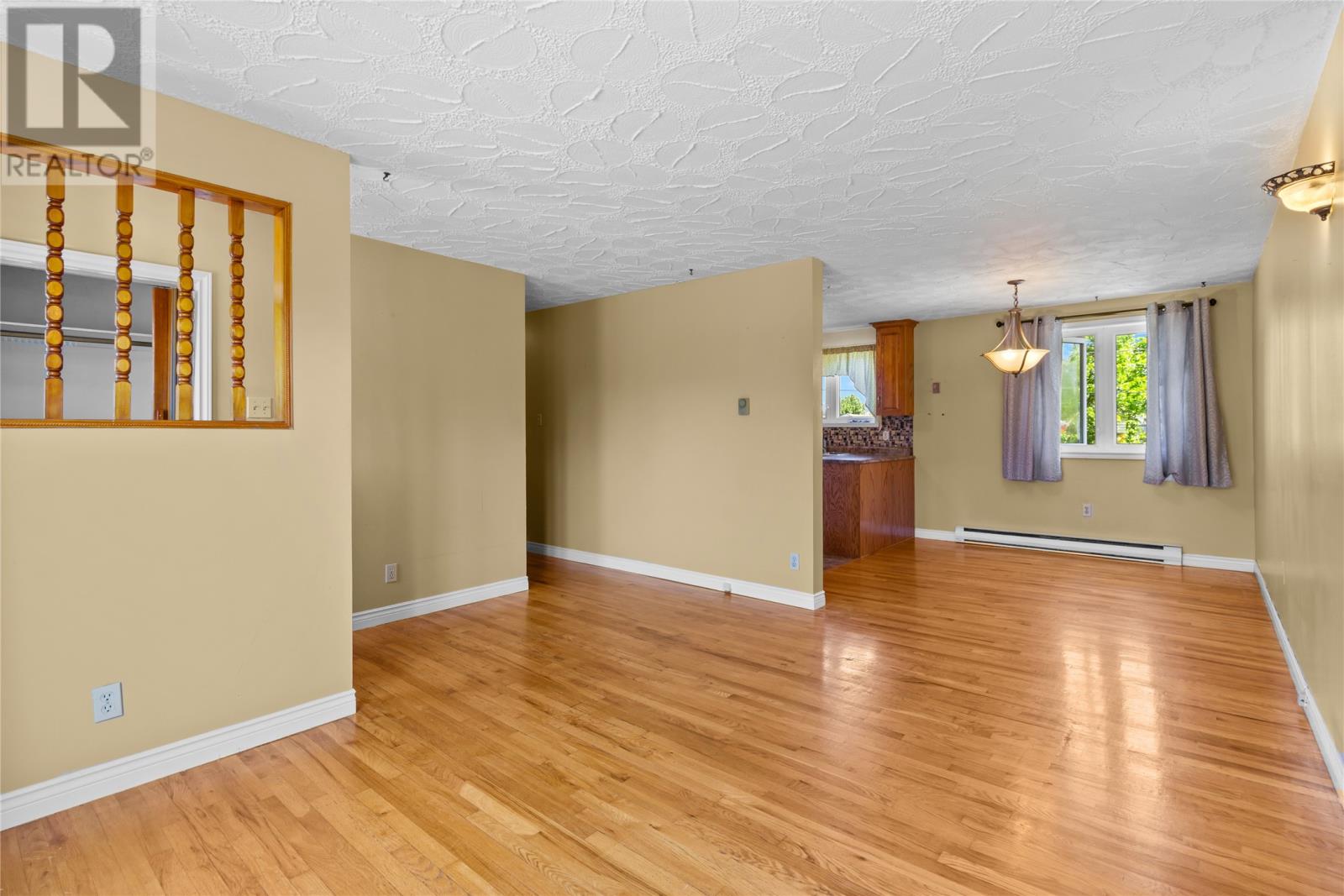 54 Glendale Avenue thumbnail 7