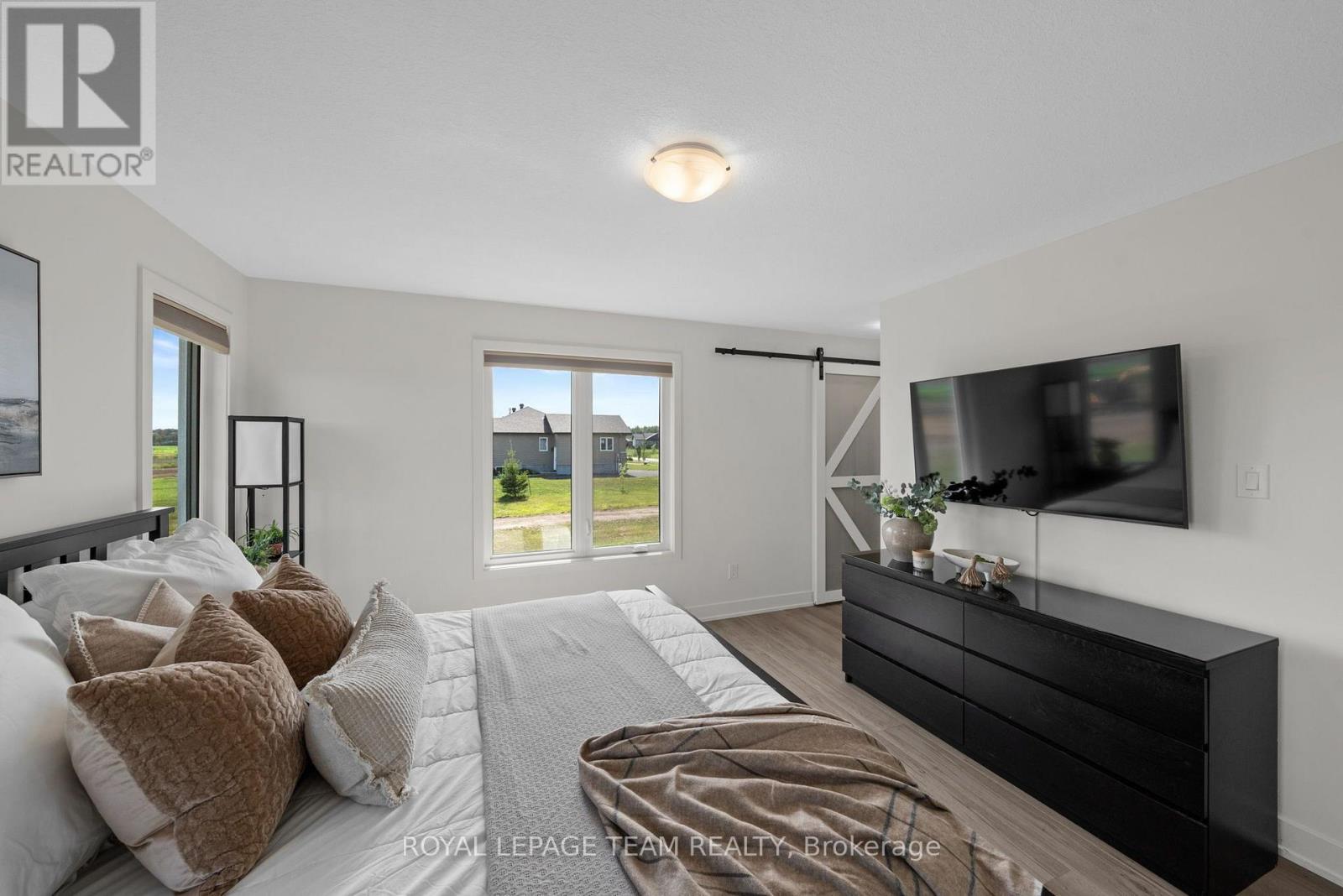 3572 CROSSWIND CRESCENT - 26