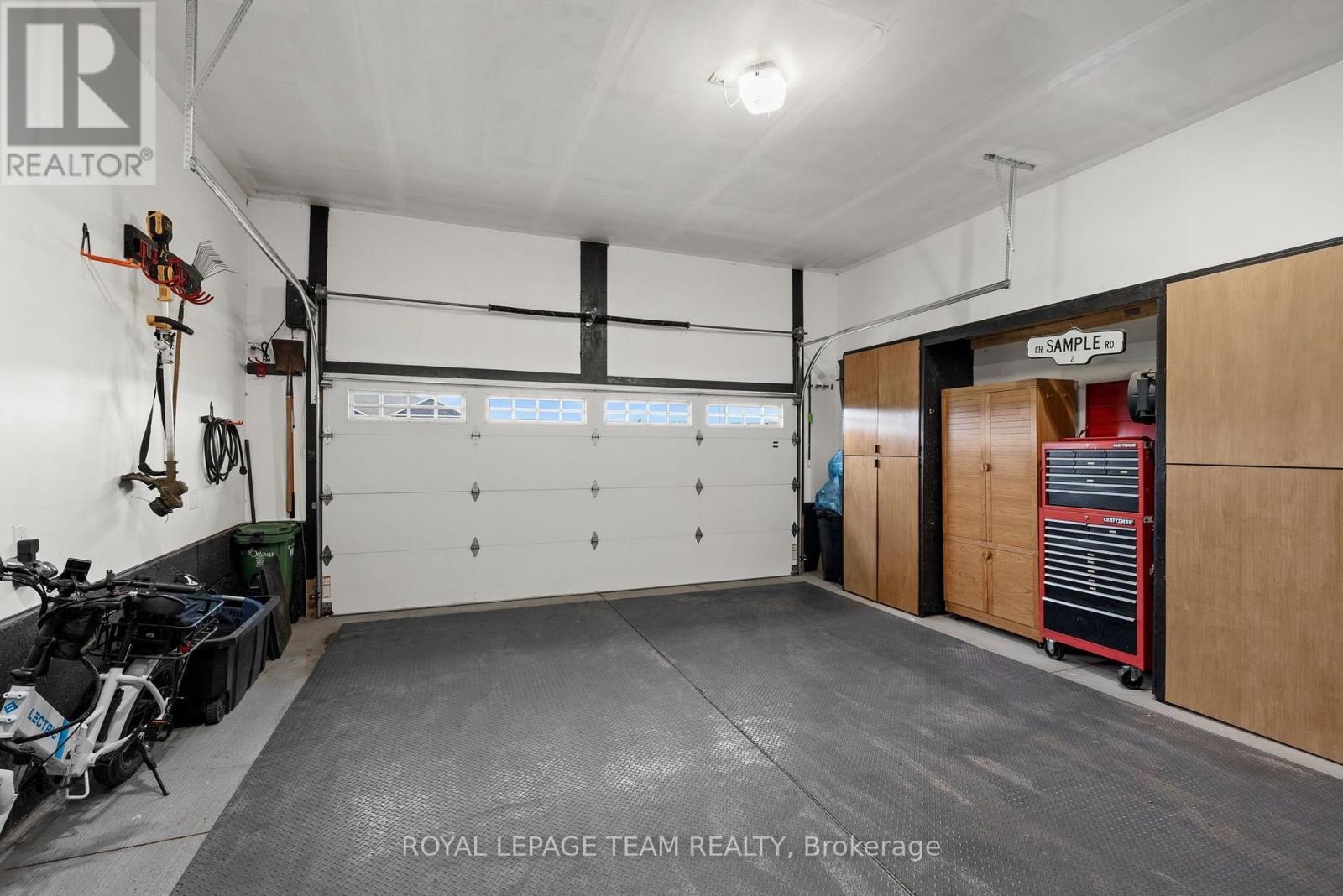3572 CROSSWIND CRESCENT - 33