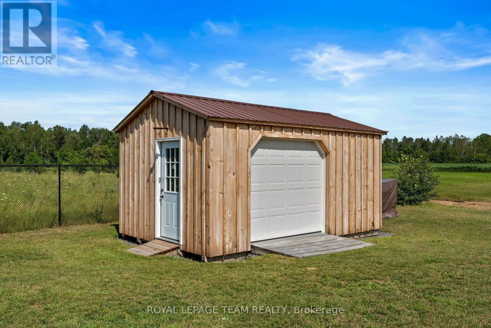 3572 CROSSWIND CRESCENT - 39