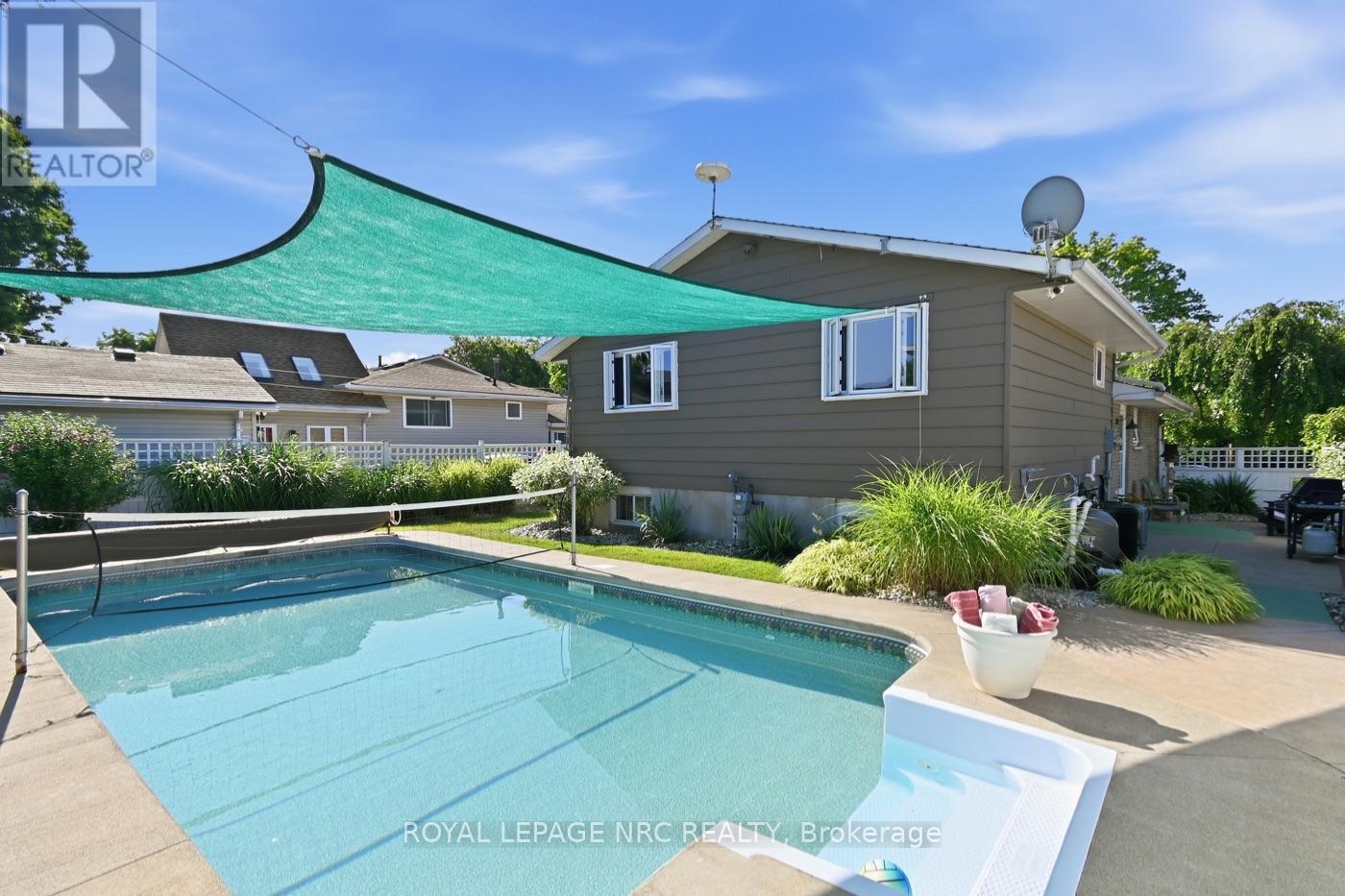 182 LEASIDE DRIVE - Image 32