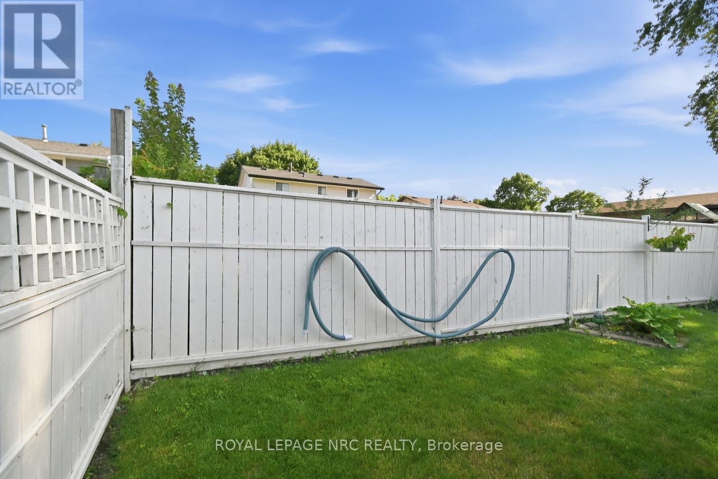 182 LEASIDE DRIVE - Image 35
