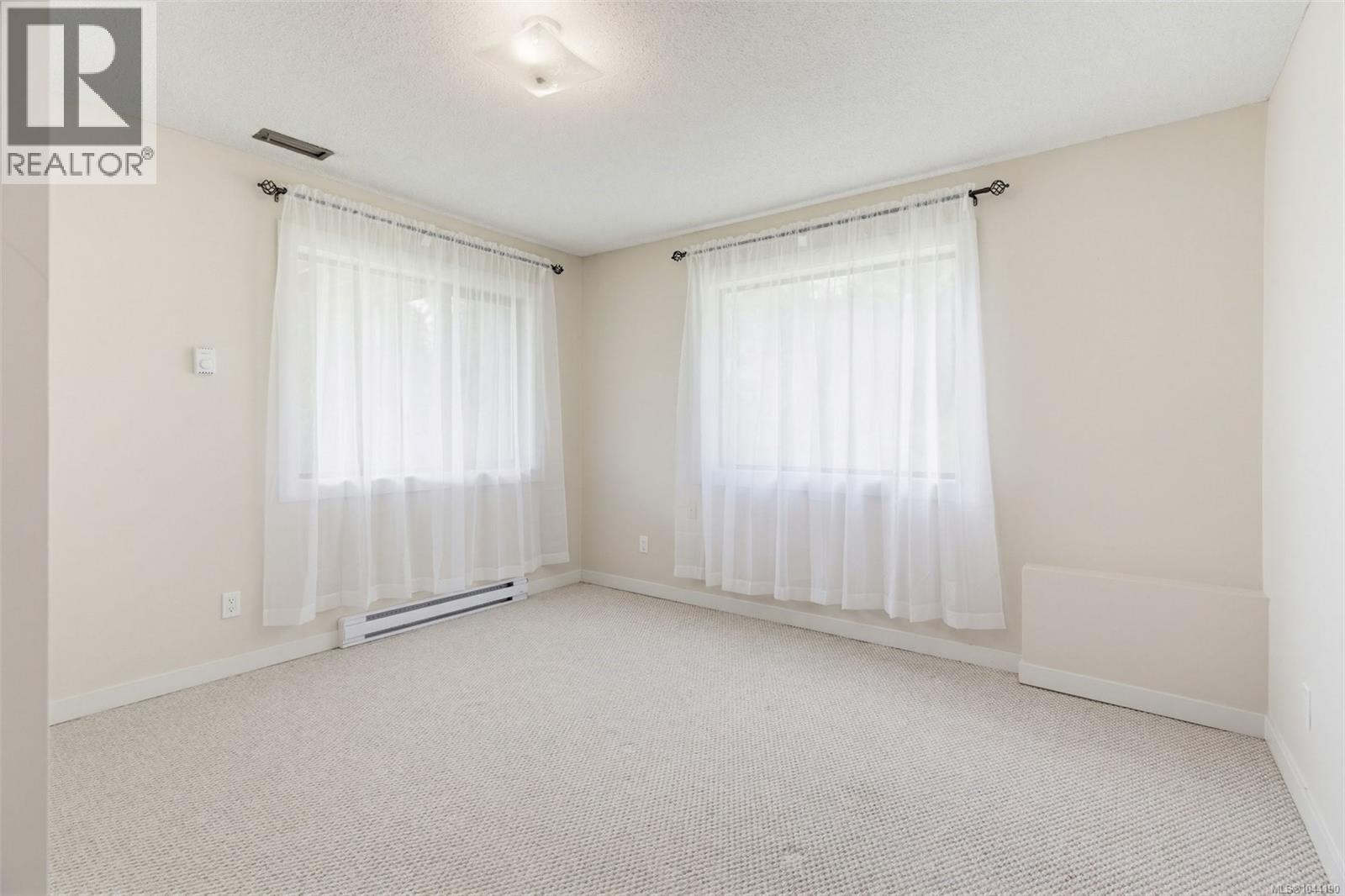 2595 Amanda Pl - 50