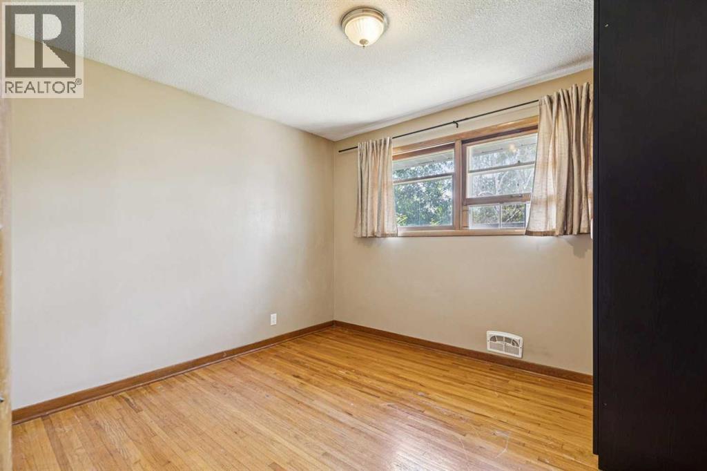 3103 13 Avenue SW - 14