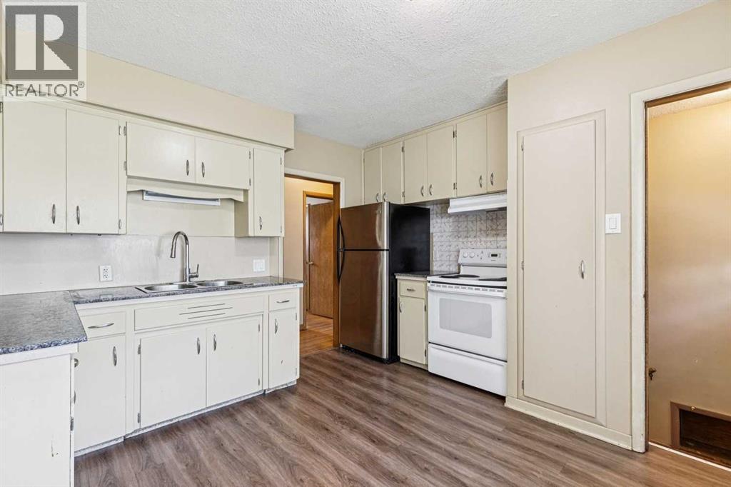 3103 13 Avenue SW - 10