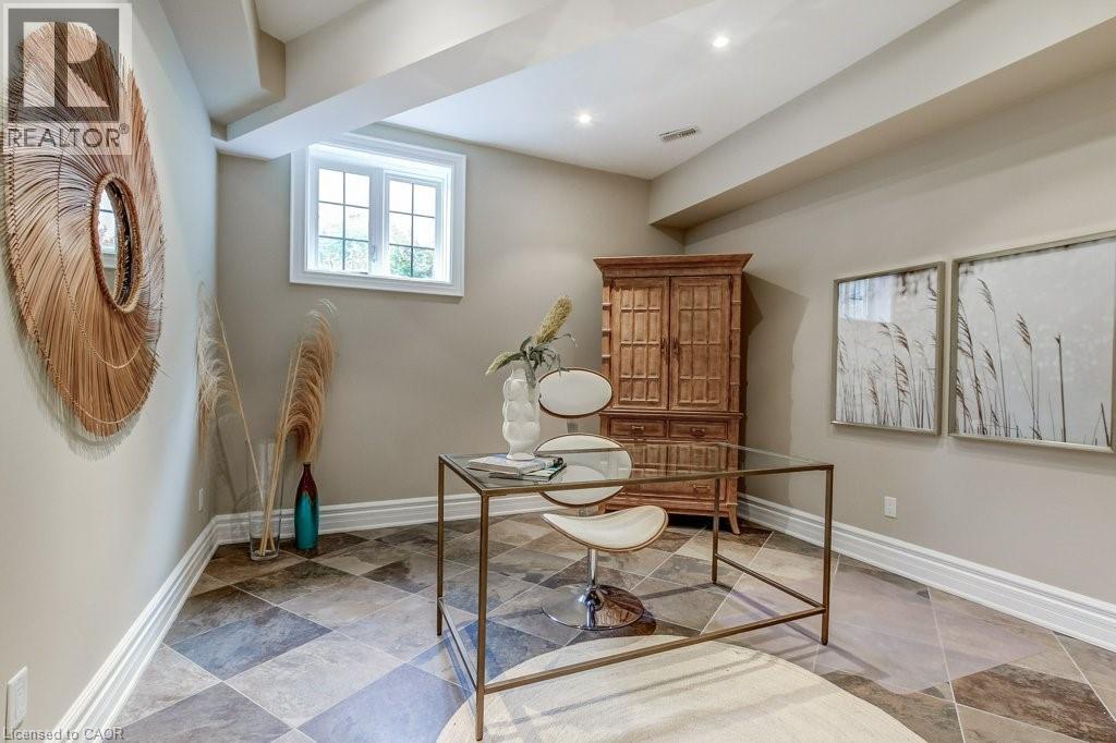 172 DIIORIO Circle - 31