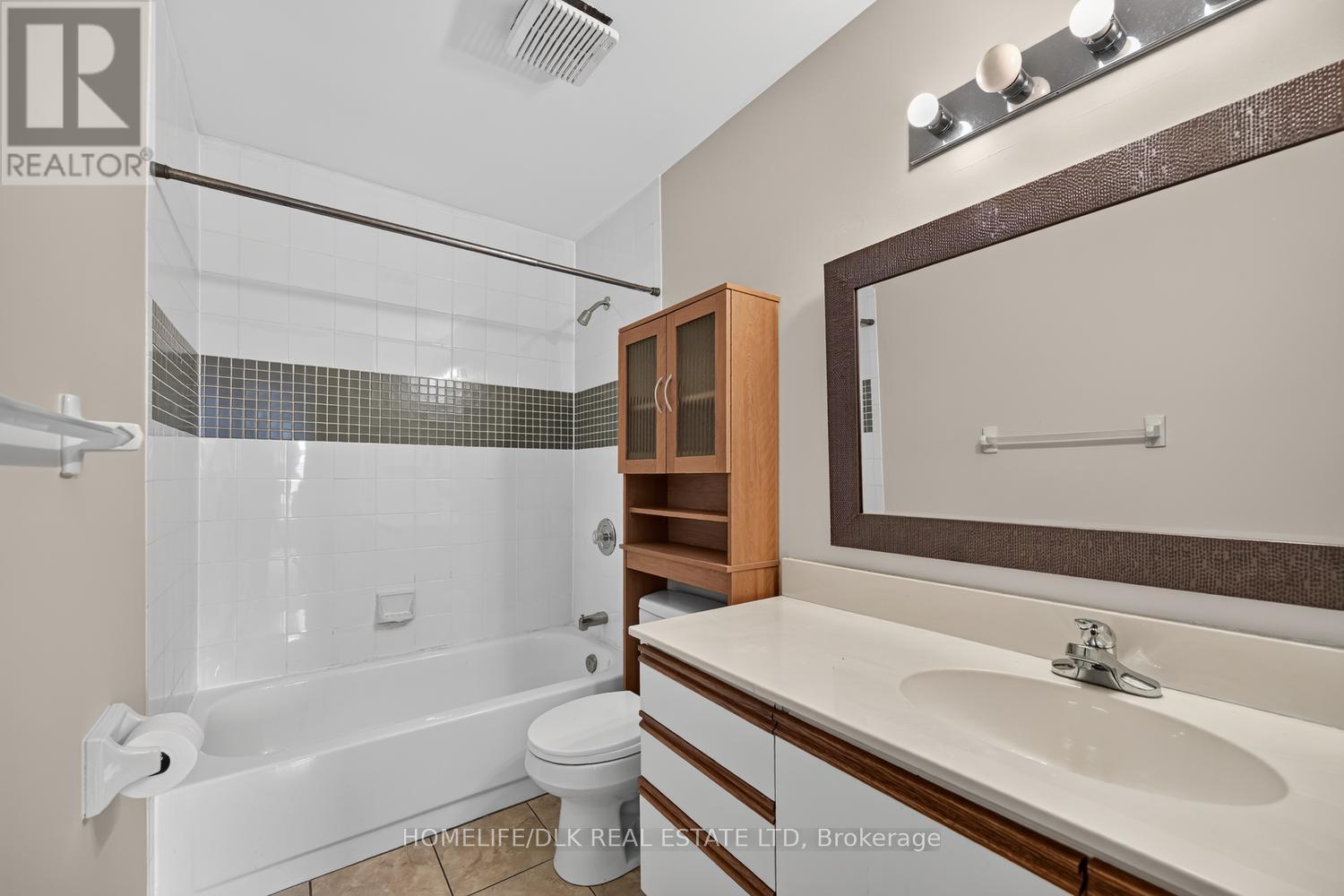 #406 274 ORMOND STREET - 14