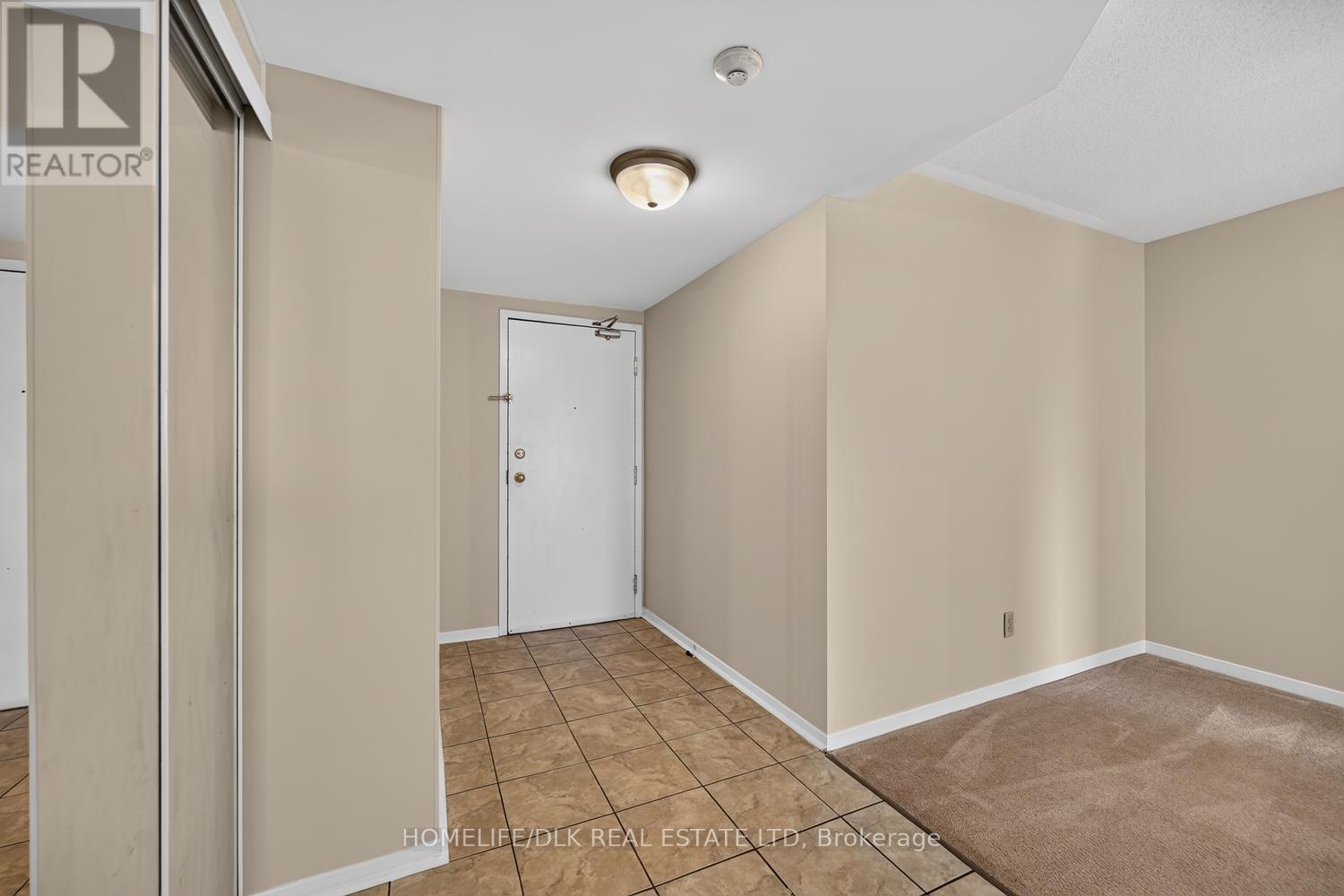 #406 274 ORMOND STREET - 19