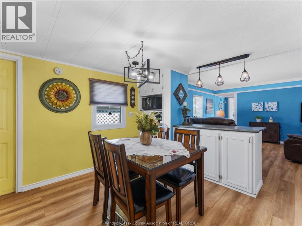 338 DREW DRIVE - 14
