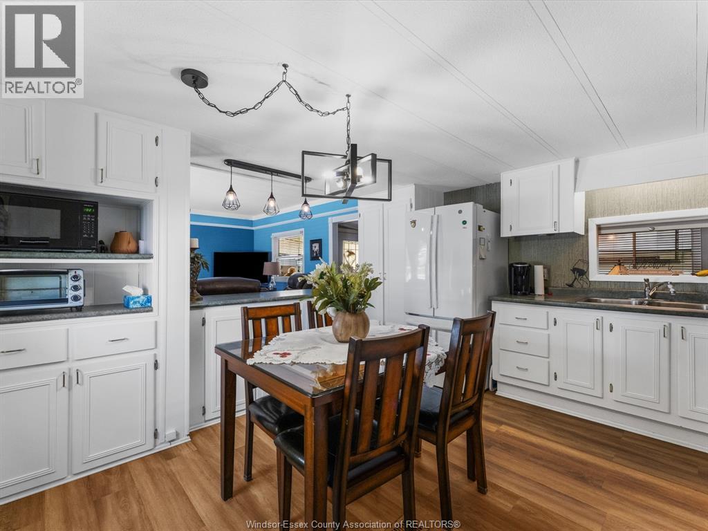 338 DREW DRIVE - 15