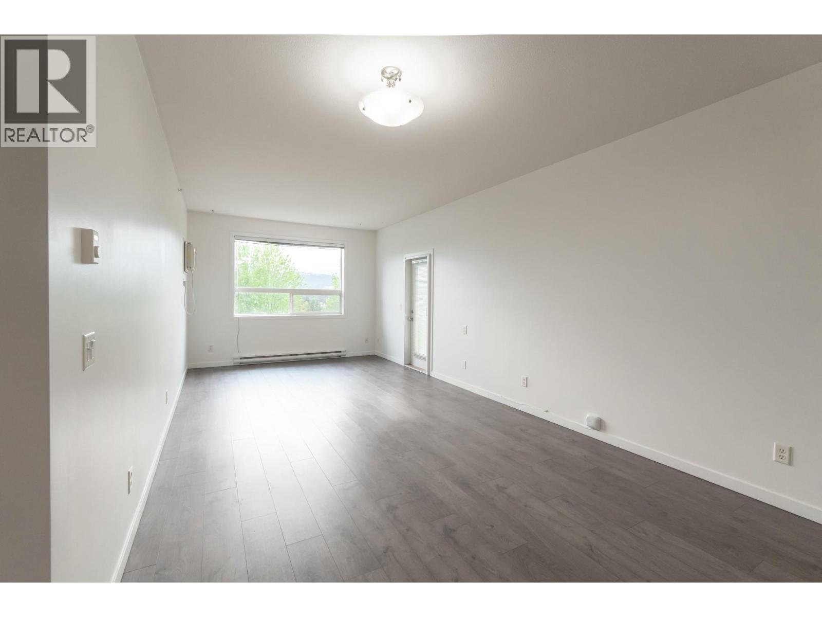 #408 778 Rutland Road - 14