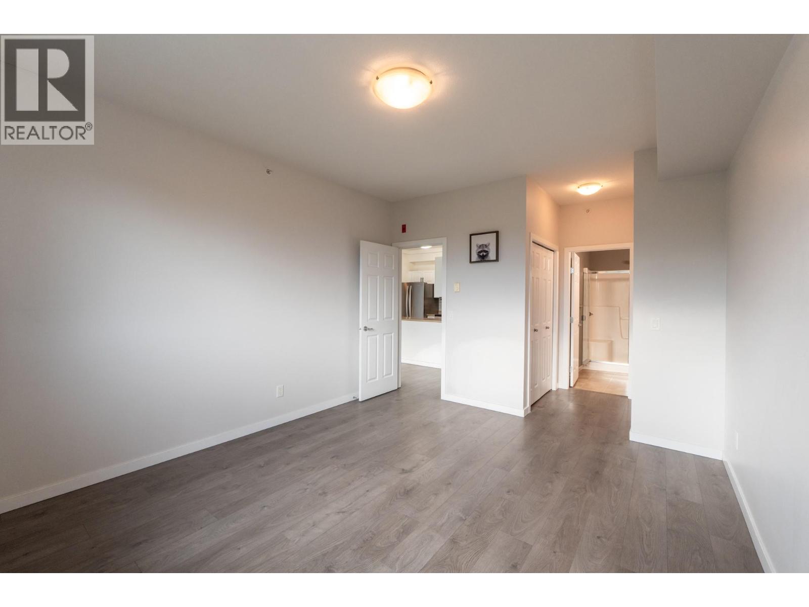 #408 778 Rutland Road - 32