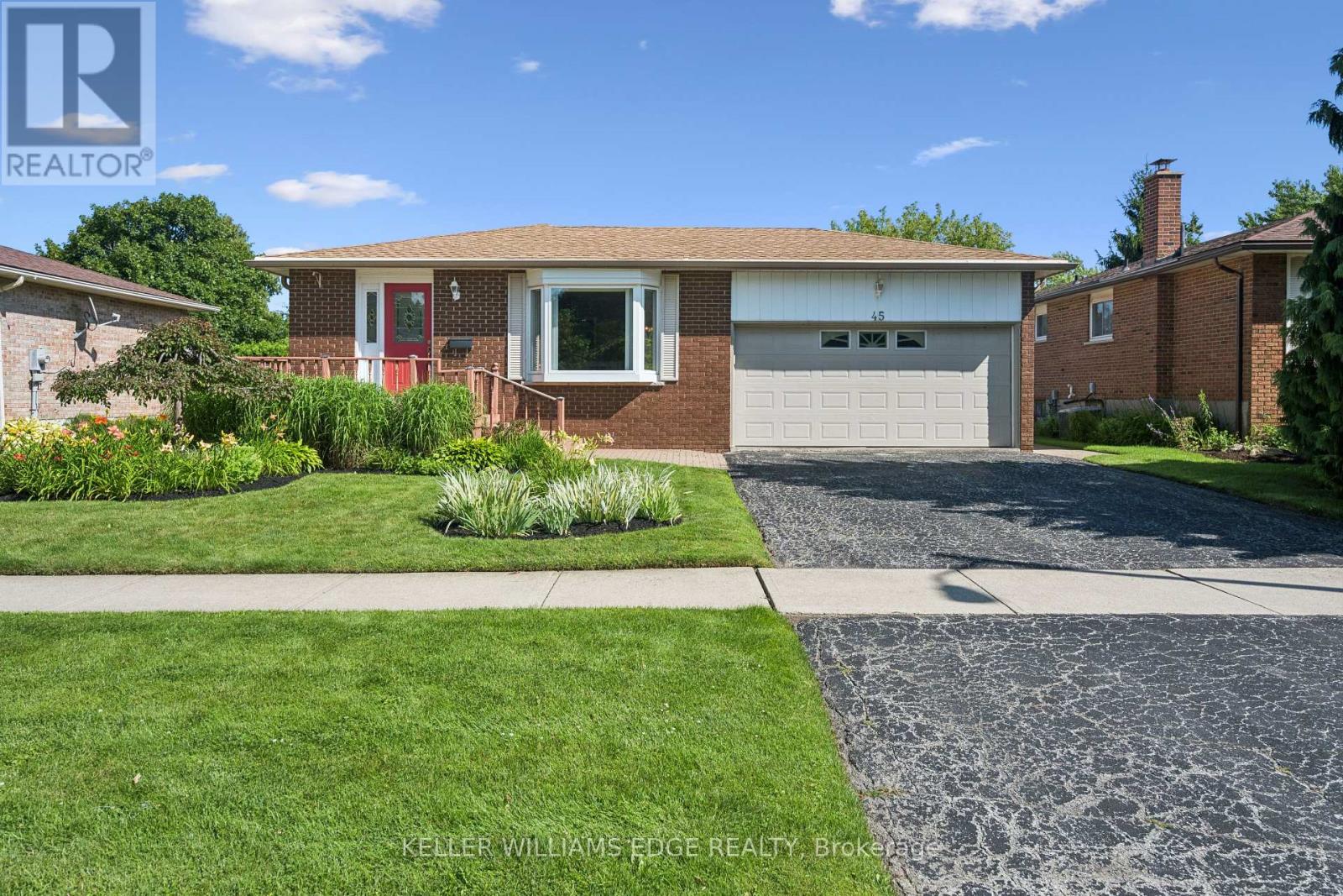 45 MILVERTON CLOSE - 1