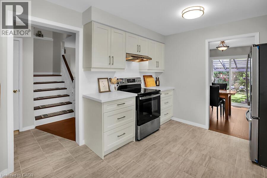 4542 IVY GARDENS Crescent - Image 6
