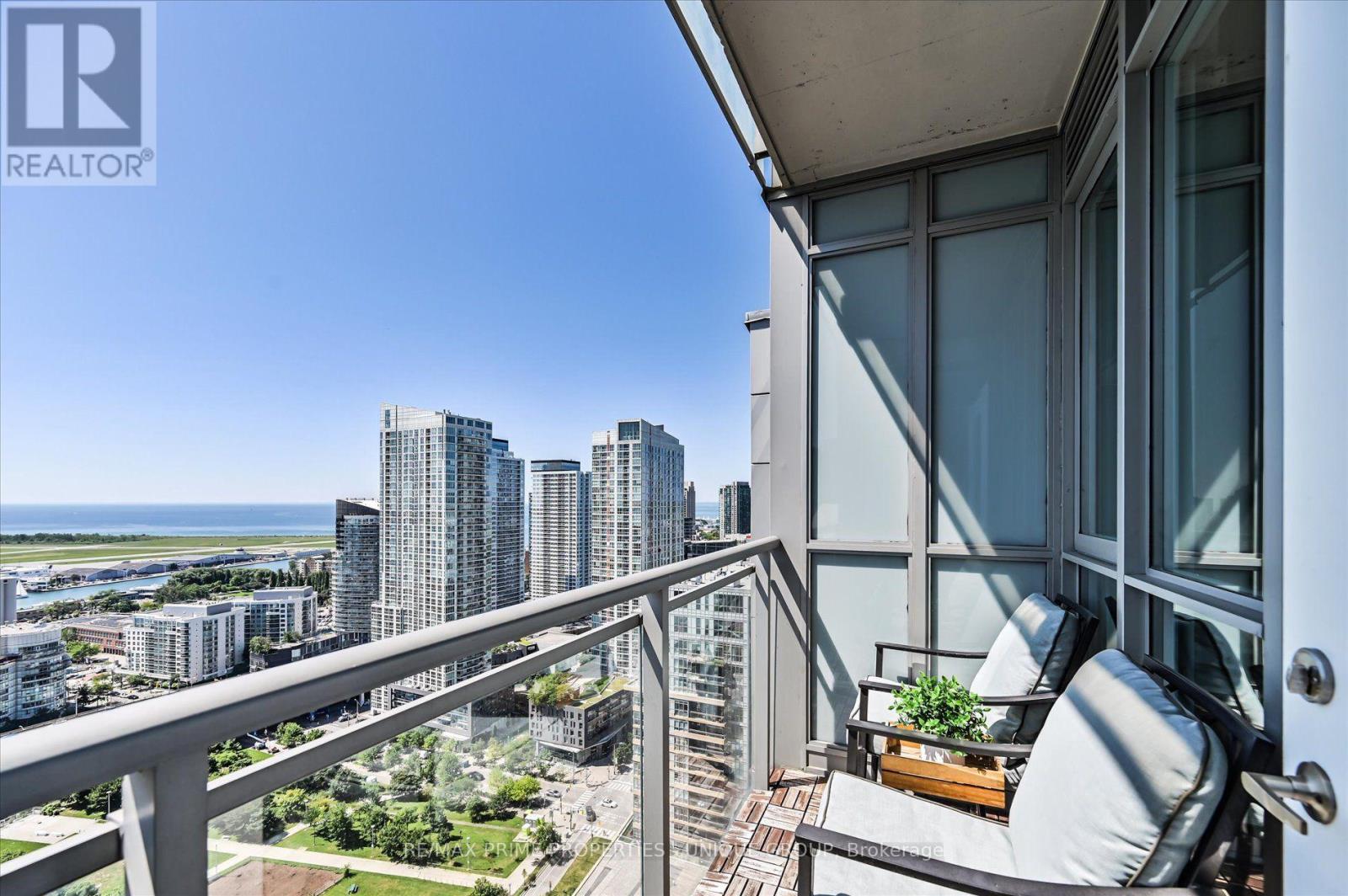 #3508 15 ICEBOAT TERRACE - 18