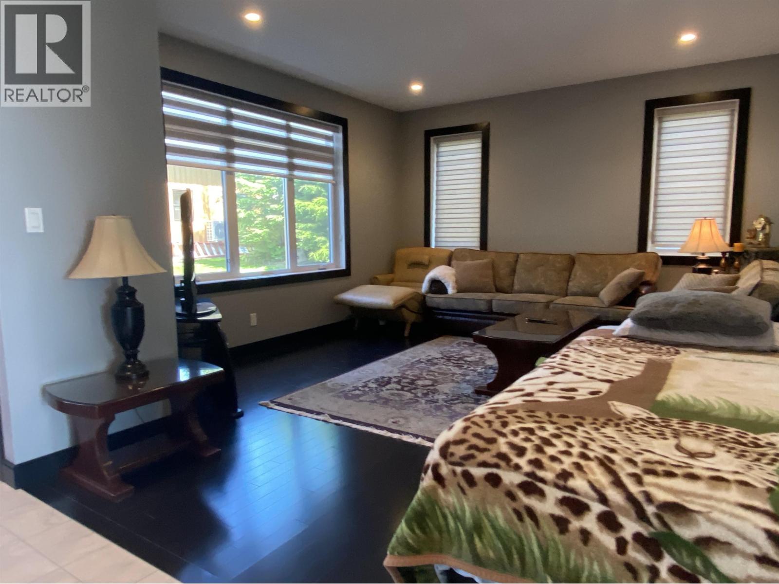 4849 TWEDLE AVENUE - 6