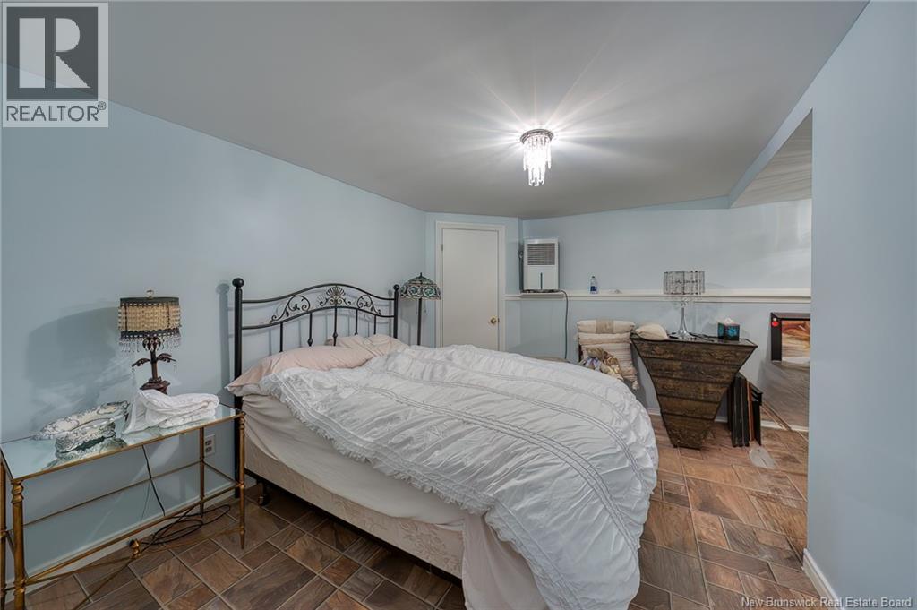 163 Sheriff Street - 44